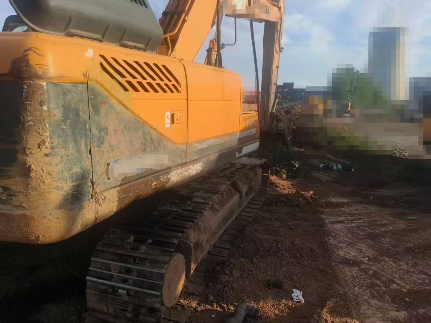 Buy Hyundai R215-9 Used Excavator / 2
