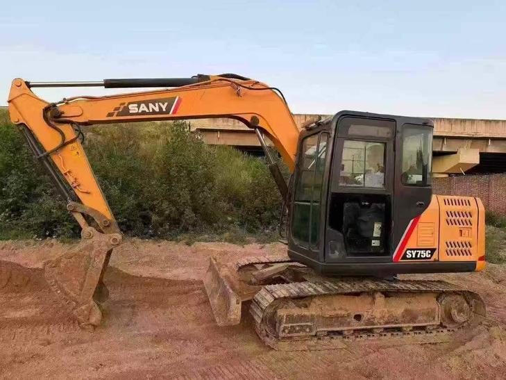 Buy Sany SY75 Used Excavator / 1