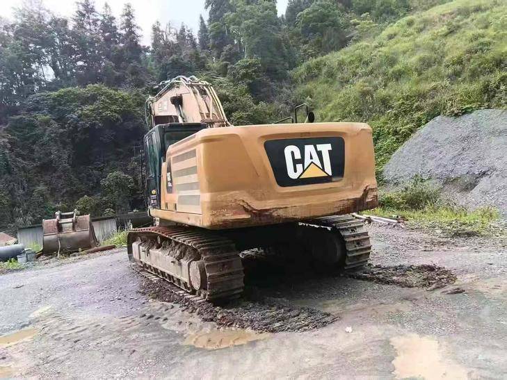 Buy Caterpillar 345B Used Excavator / 1