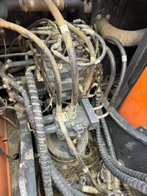 Buy Doosan S130W-3 Used Excavator / 6 Buy Doosan S130W-3 Used Excavator / 6