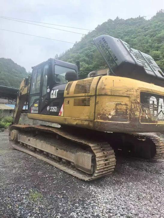 Buy Caterpillar 326DL Used Excavator / 1
