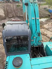 Buy Kobelco SK210-6 Used Excavator / 2 Buy Kobelco SK210-6 Used Excavator / 2