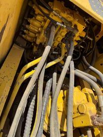 Buy Komatsu PC240-6 Used Excavator / 8 Buy Komatsu PC240-6 Used Excavator / 8