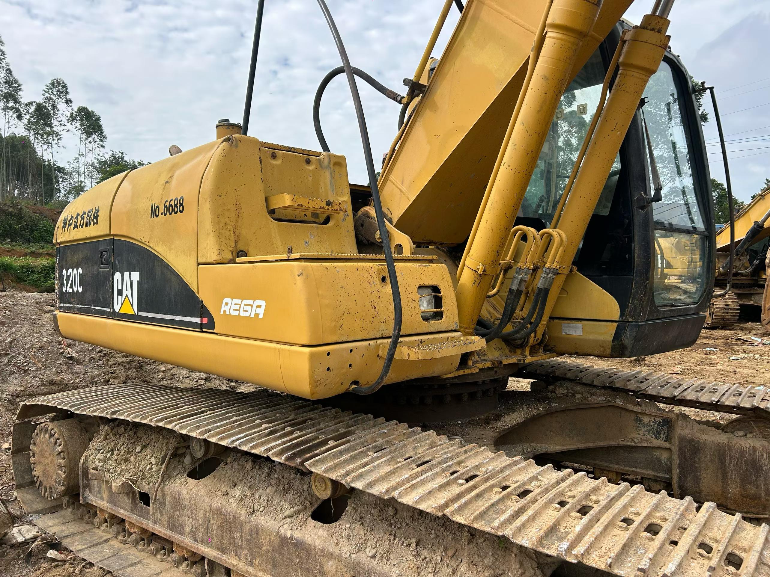 Buy Caterpillar 320C Used Excavator / 9 Buy Caterpillar 320C Used Excavator / 9