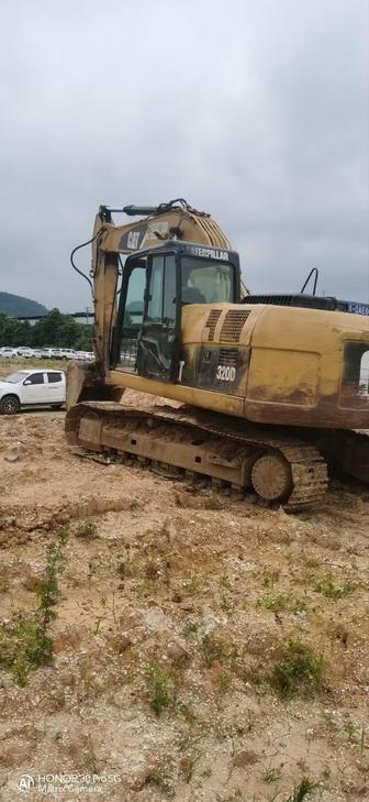 Buy Caterpillar 320D Used Excavator / 1