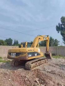 Buy Caterpillar 320C Used Excavator / 2 Buy Caterpillar 320C Used Excavator / 2