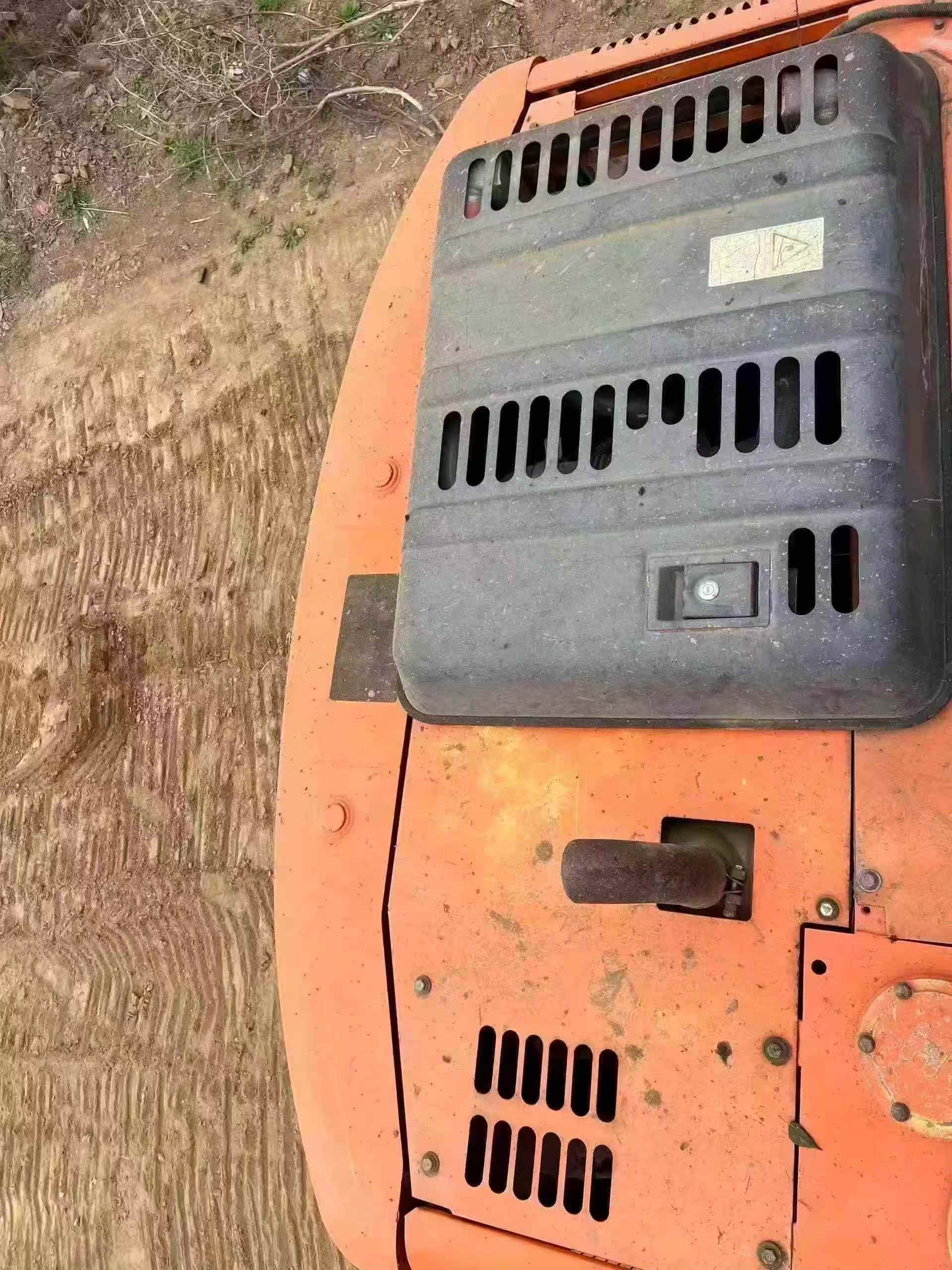 Buy Hitachi EX120-6 Used Excavator / 9