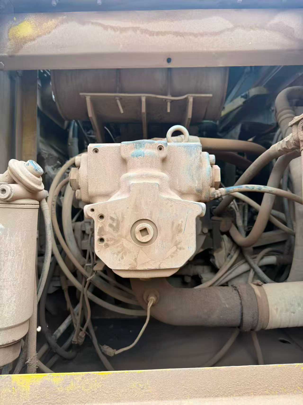 Buy Komatsu PC210-7 Used Excavator / 6