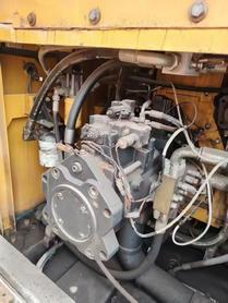 Buy XCMG XE750D Used Excavator / 4 Buy XCMG XE750D Used Excavator / 4