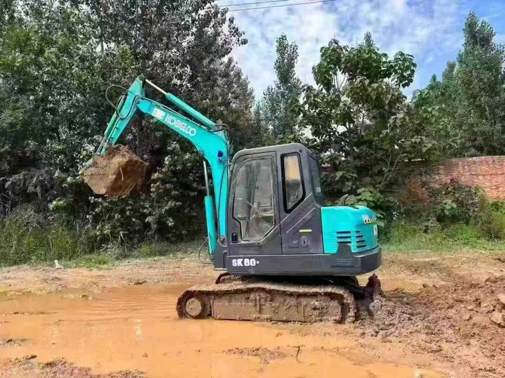 Buy Kobelco SK60 Used Excavator / 1