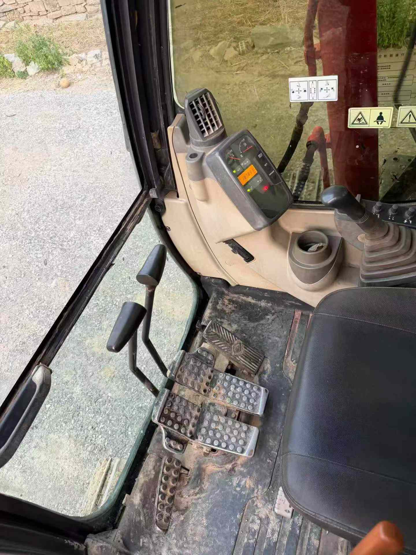 Buy Hitachi ZX70-5G Used Excavator / 8