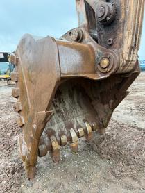 Buy XCMG XE490DK Used Excavator / 6 Buy XCMG XE490DK Used Excavator / 6