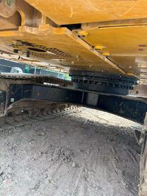 Buy Caterpillar 323 Used Excavator / 6 Buy Caterpillar 323 Used Excavator / 6