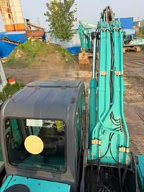 Buy Kobelco SK210 Used Excavator / 3 Buy Kobelco SK210 Used Excavator / 3