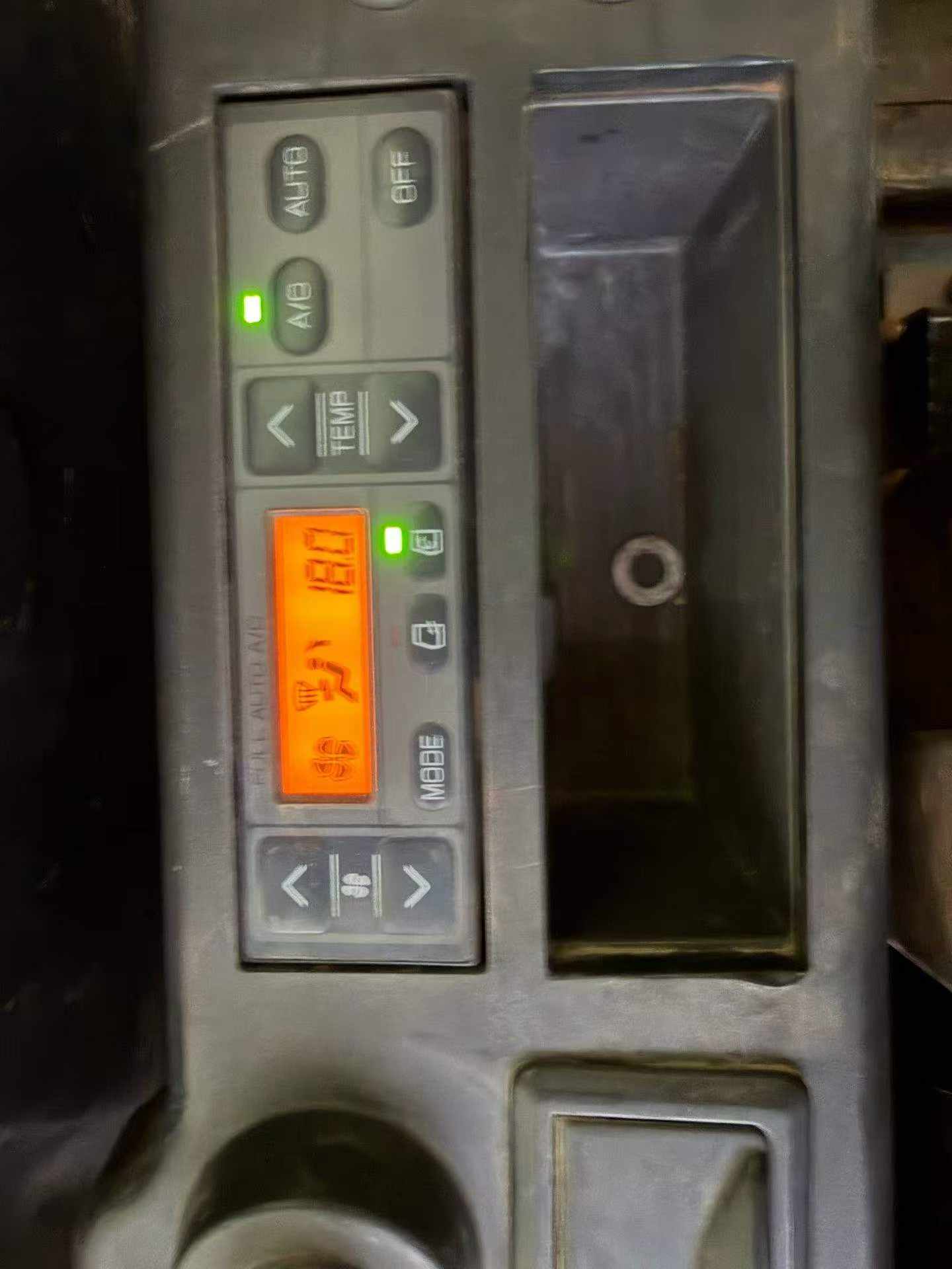 Buy Hitachi ZX70-5G Used Excavator / 9