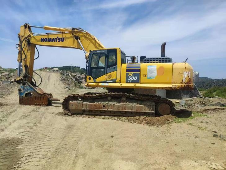 Buy Komatsu WA500-3 Used Excavator / 1