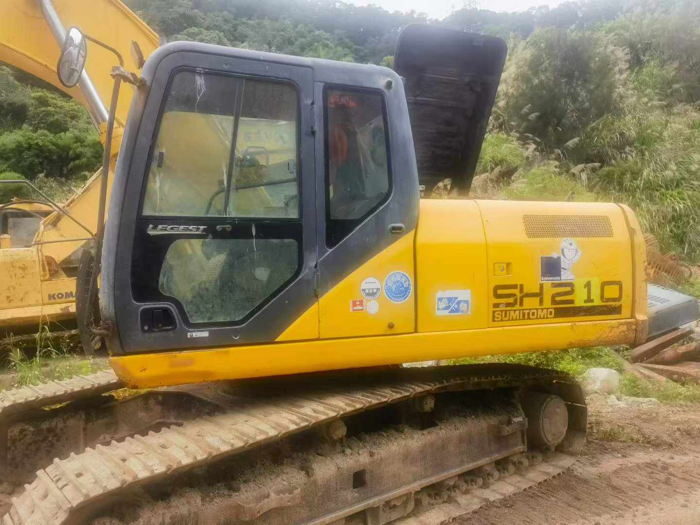 Buy Sumitomo SH200A5 Used Excavator / 9