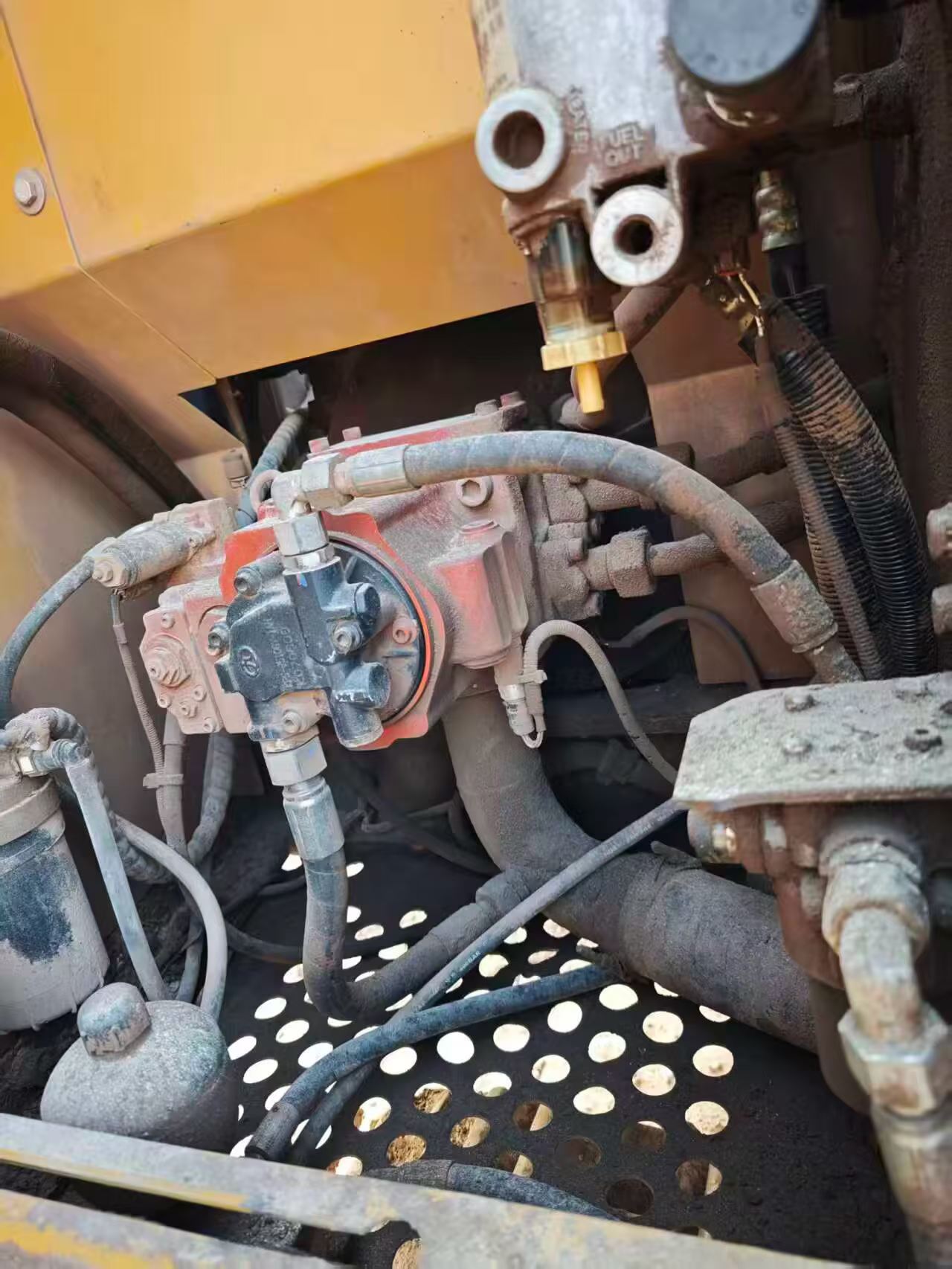Buy XCMG XE150 Used Excavator / 3