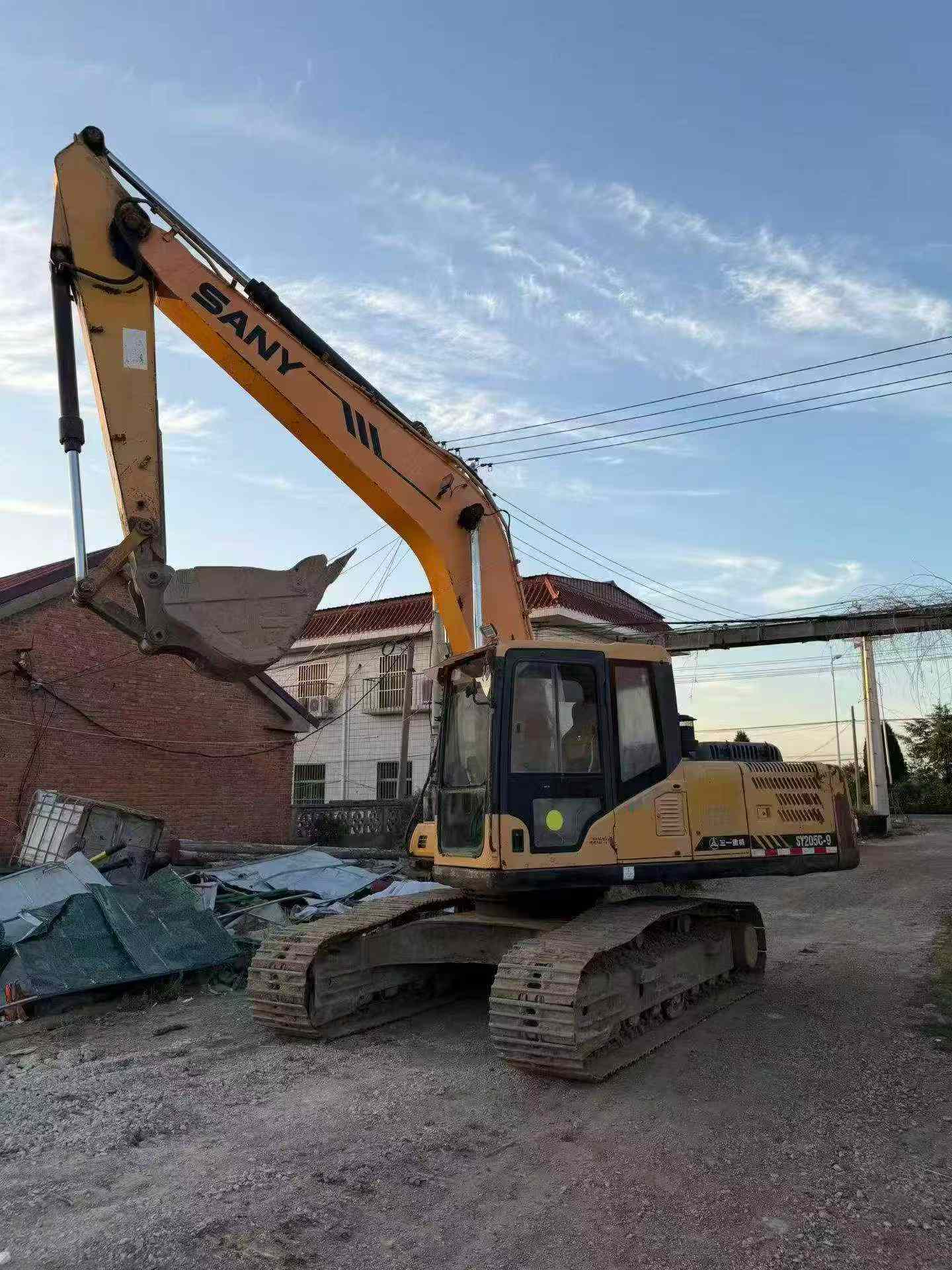 Buy Sany SY205C-8 Used Excavator / 1