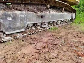 Buy Komatsu PC240-6 Used Excavator / 3 Buy Komatsu PC240-6 Used Excavator / 3