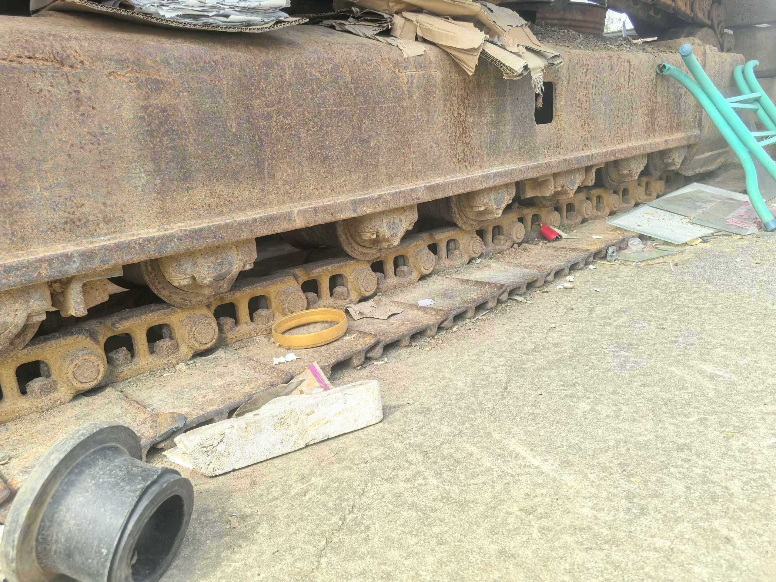 Buy Sumitomo SH240-3 Used Excavator / 4