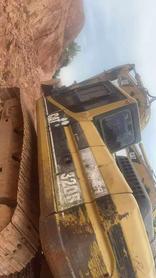 Buy Caterpillar 320B Used Excavator / 3 Buy Caterpillar 320B Used Excavator / 3