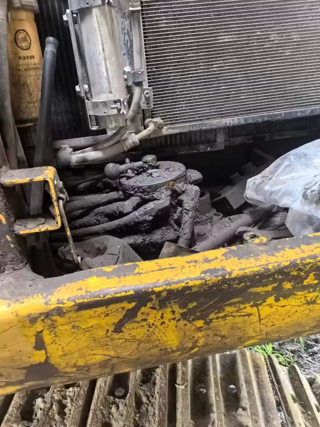 Buy Caterpillar 320D Used Excavator / 2