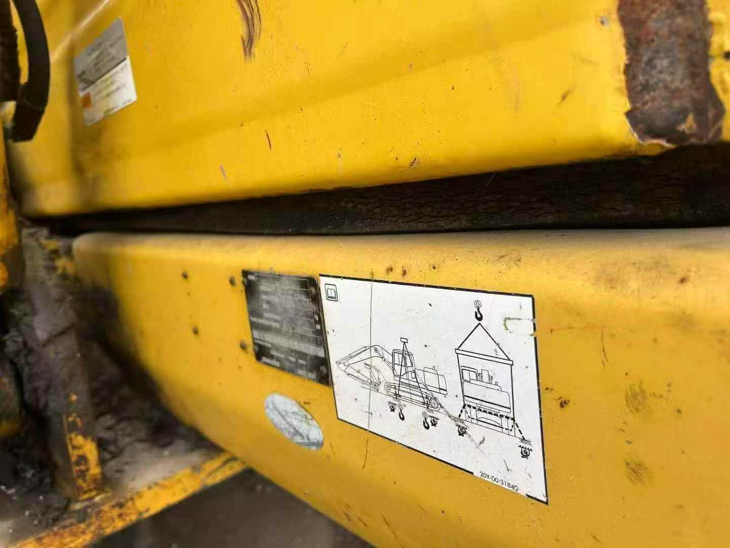 Buy Komatsu PC200-8 Used Excavator / 9