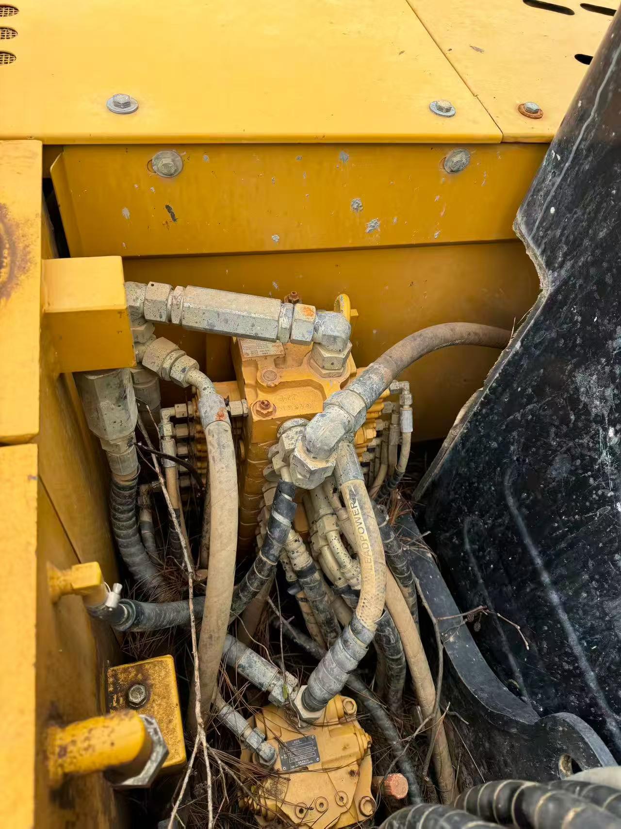 Buy Sany SY70C Used Excavator / 4