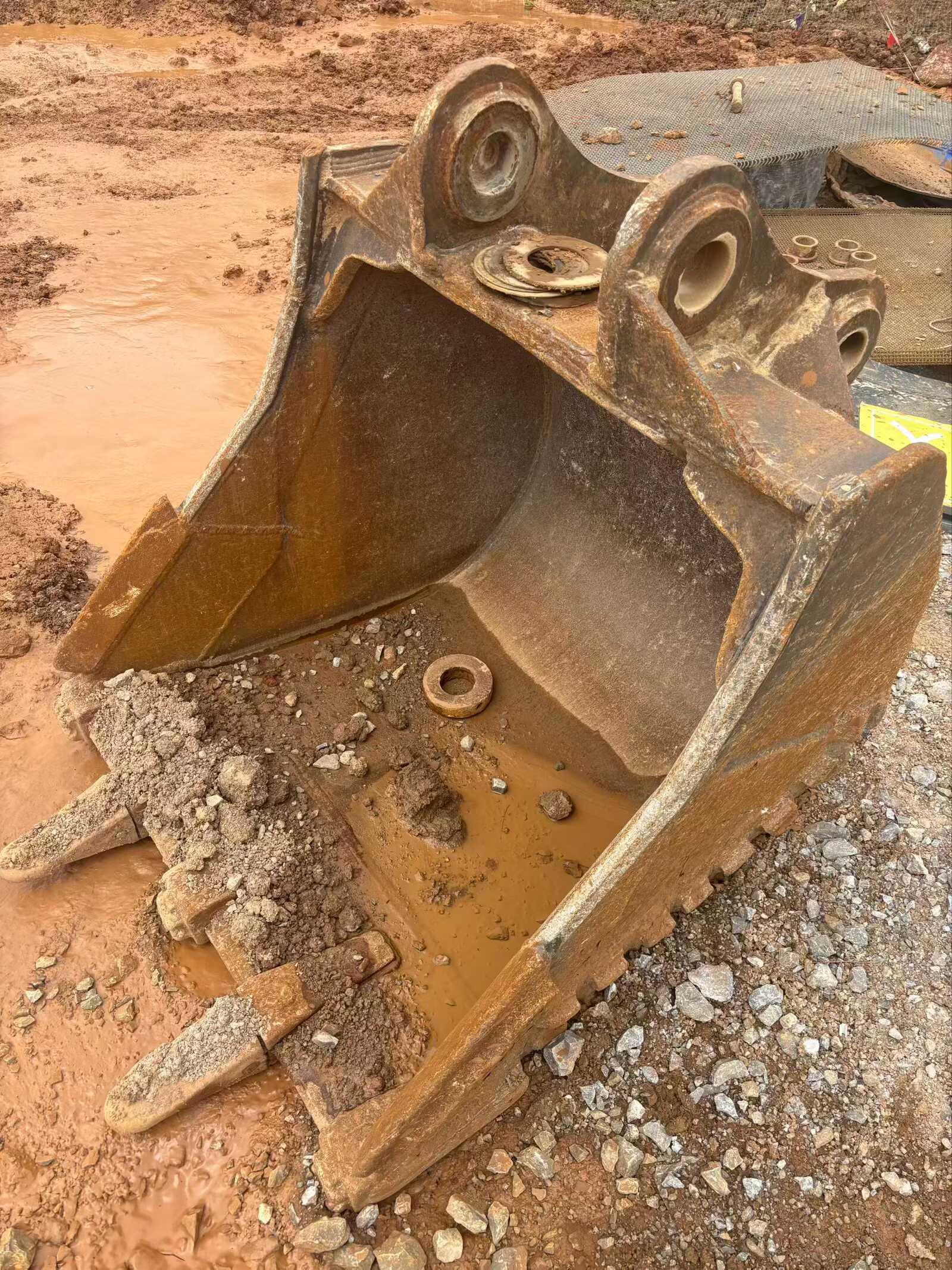 Buy Caterpillar 320D Used Excavator / 3