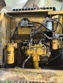 Buy Caterpillar 320D Used Excavator / 2 Buy Caterpillar 320D Used Excavator / 2