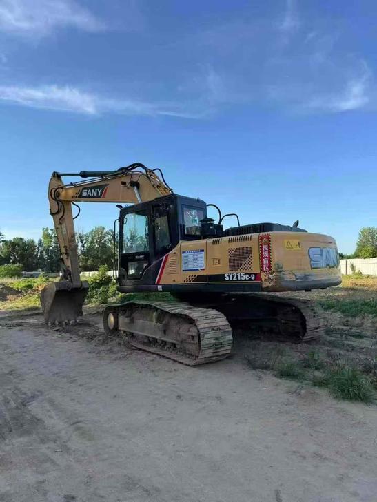 Buy Sany SY215C-8 Used Excavator / 1