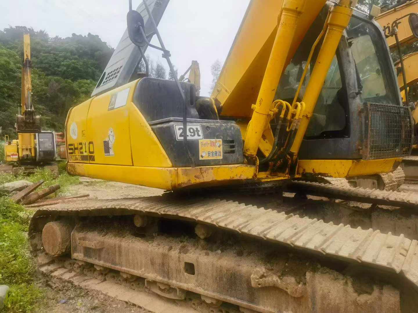 Buy Sumitomo SH200A5 Used Excavator / 6