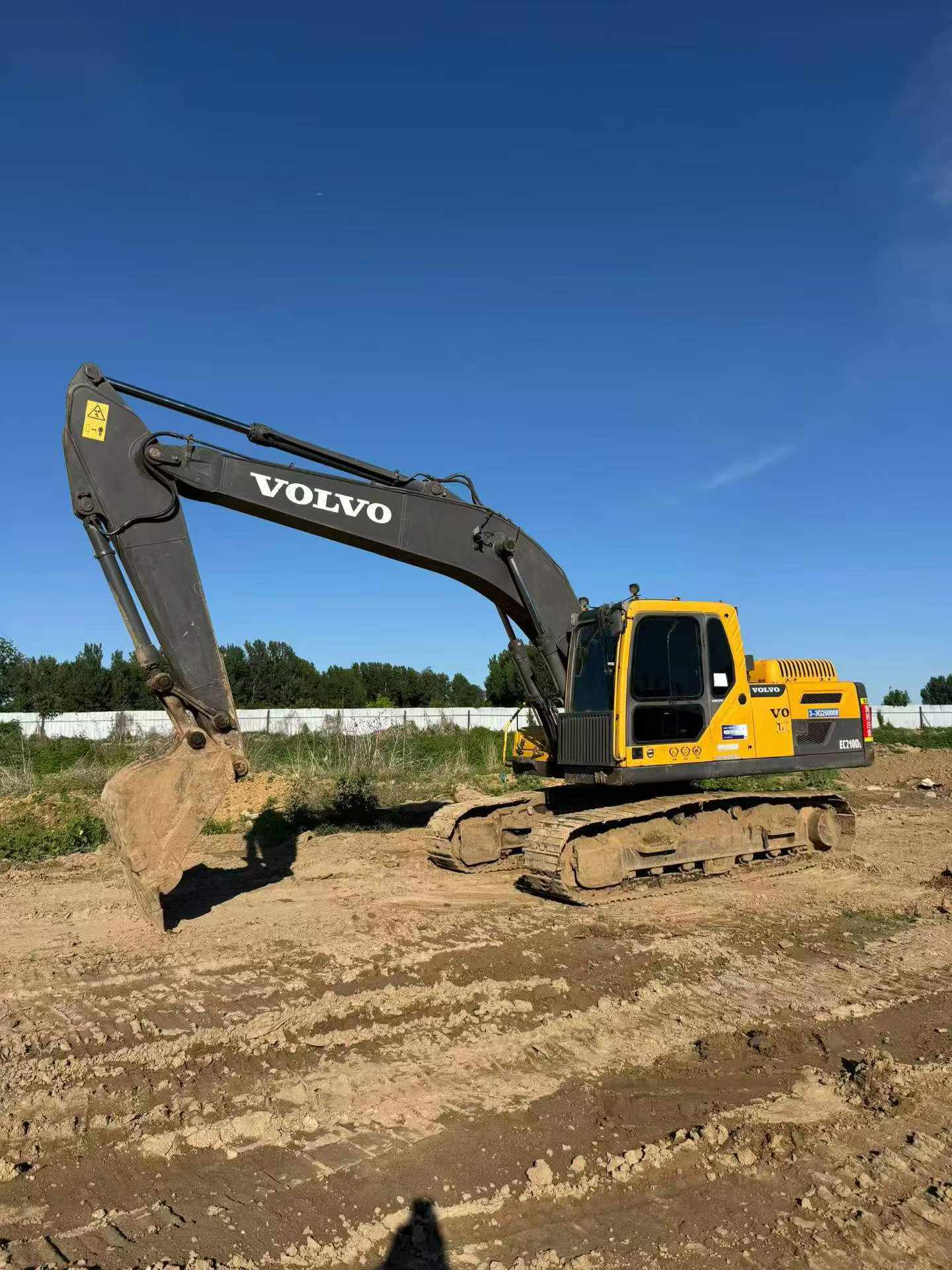 Buy Volvo EC210B Used Excavator / 9 Buy Volvo EC210B Used Excavator / 9