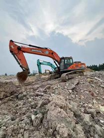 Buy Doosan DX380 Used Excavator / 2 Buy Doosan DX380 Used Excavator / 2