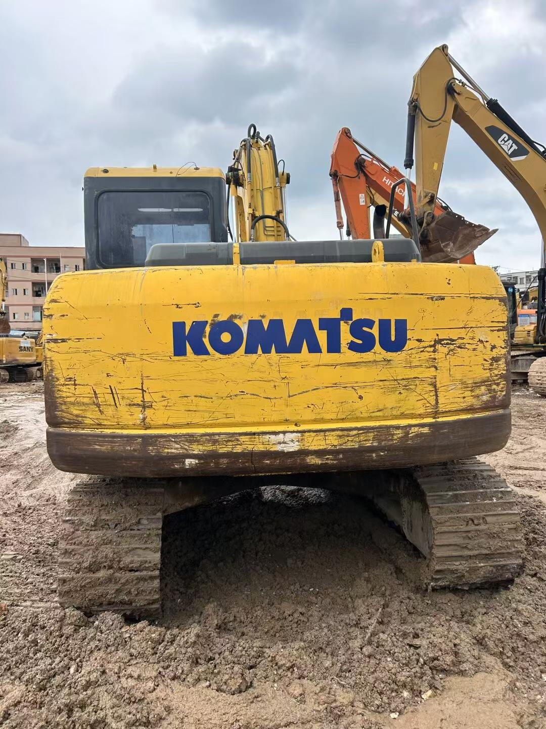 Buy Komatsu PC130-7 Used Excavator / 9