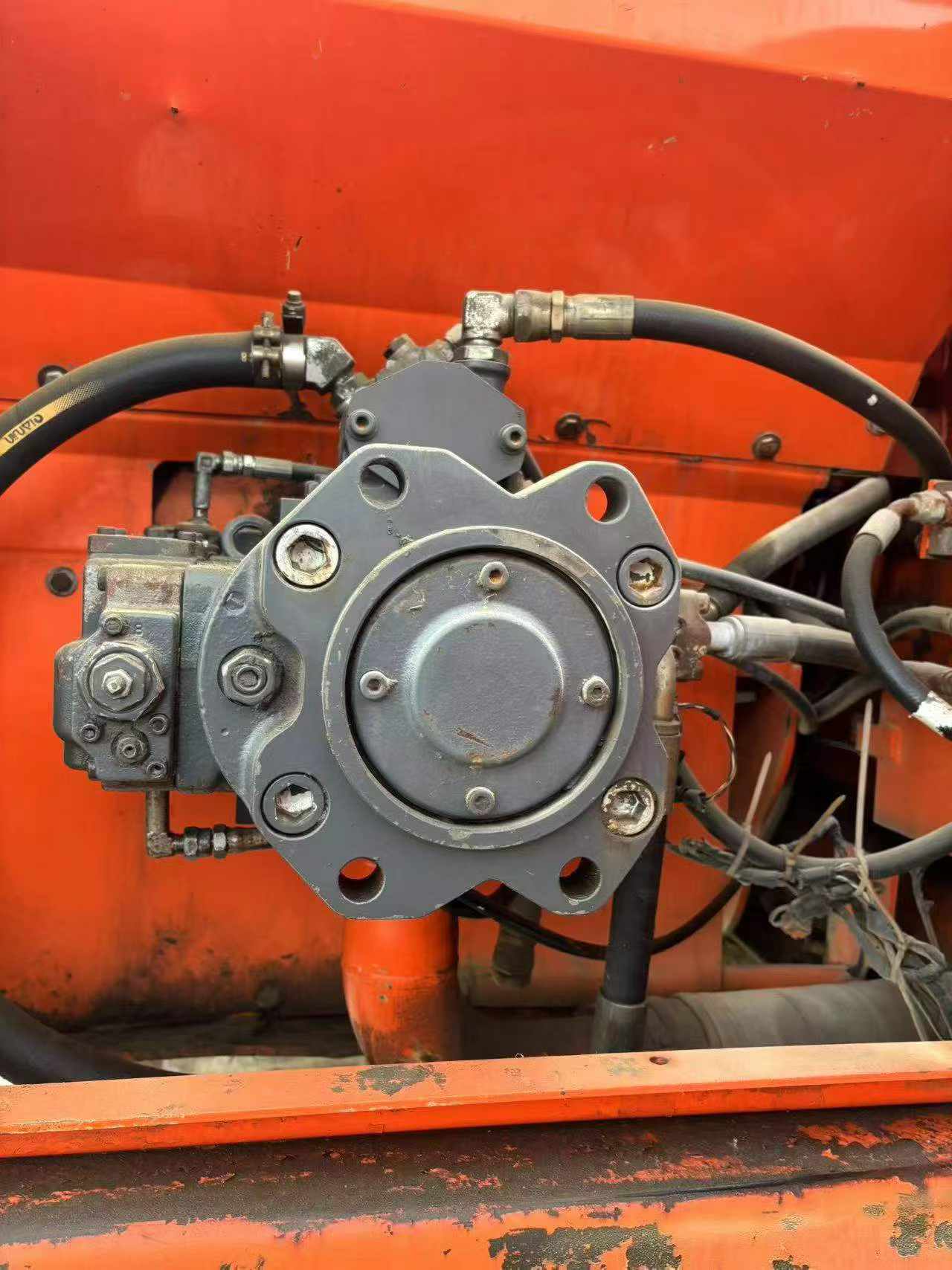 Buy Doosan DH220-3 Used Excavator / 6 Buy Doosan DH220-3 Used Excavator / 6