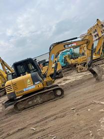Buy XCMG XE60 Used Excavator / 2 Buy XCMG XE60 Used Excavator / 2