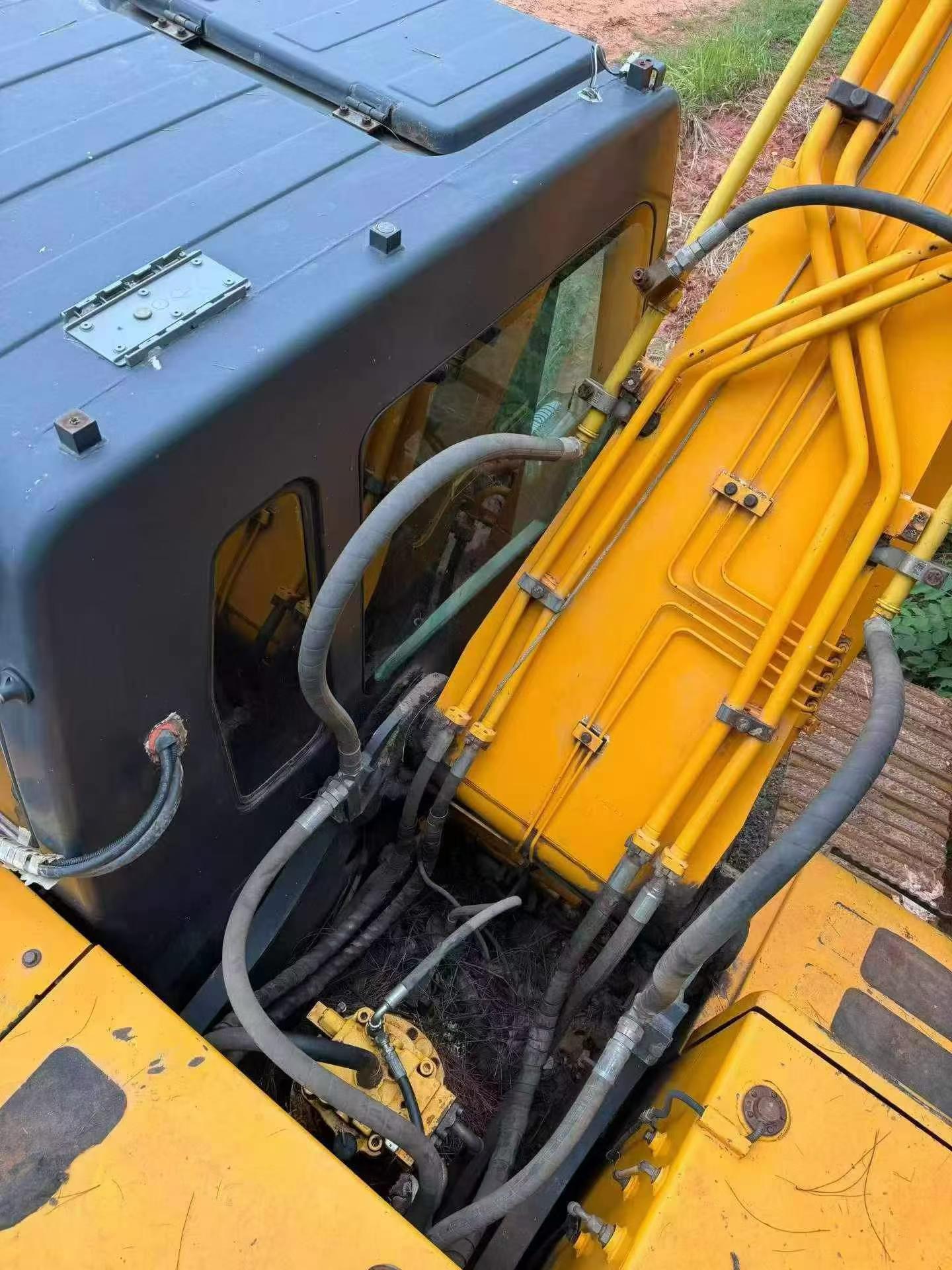 Buy Hyundai R215-7 Used Excavator / 3