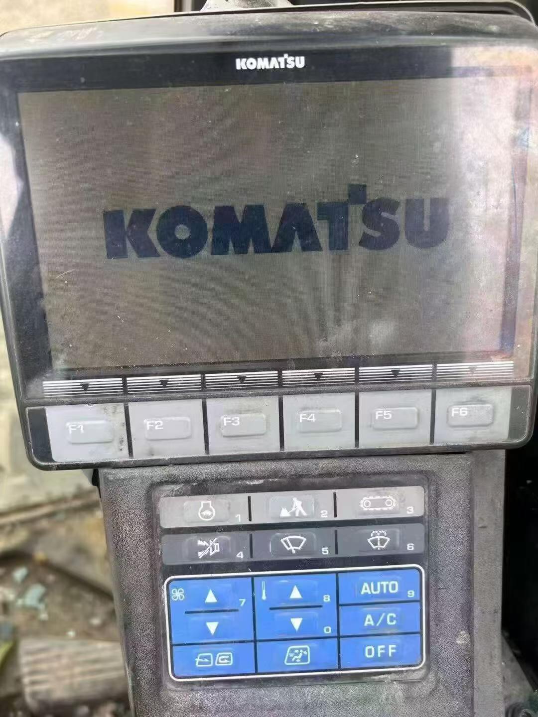 Buy Komatsu PC450-8 Used Excavator / 5 Buy Komatsu PC450-8 Used Excavator / 5