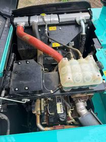 Buy Kobelco SK200-2 Used Excavator / 8 Buy Kobelco SK200-2 Used Excavator / 8