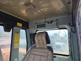 Buy Hyundai R215VS Used Excavator / 6 Buy Hyundai R215VS Used Excavator / 6