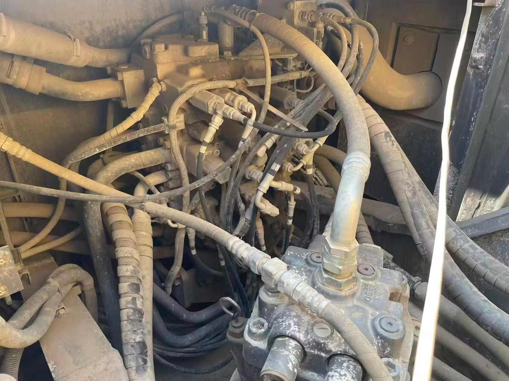Buy Sumitomo SH210-5 Used Excavator / 8 Buy Sumitomo SH210-5 Used Excavator / 8