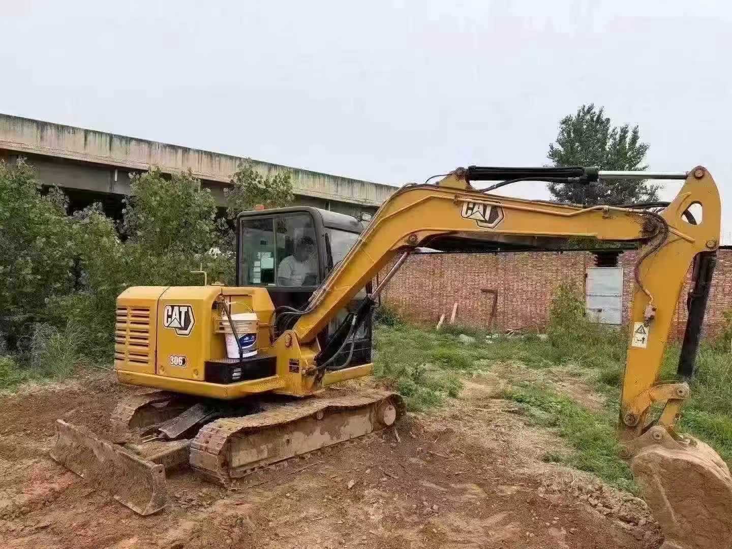 Buy Caterpillar 305.5 Used Excavator / 2 Buy Caterpillar 305.5 Used Excavator / 2