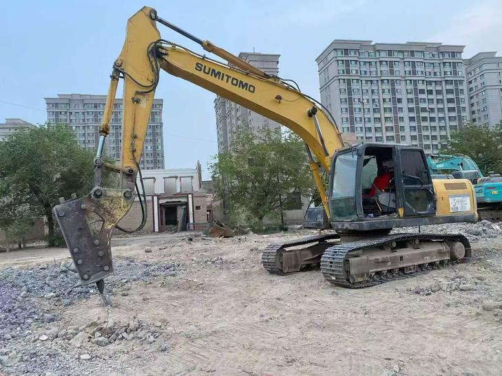 Buy Sumitomo SH210-5 Used Excavator / 1