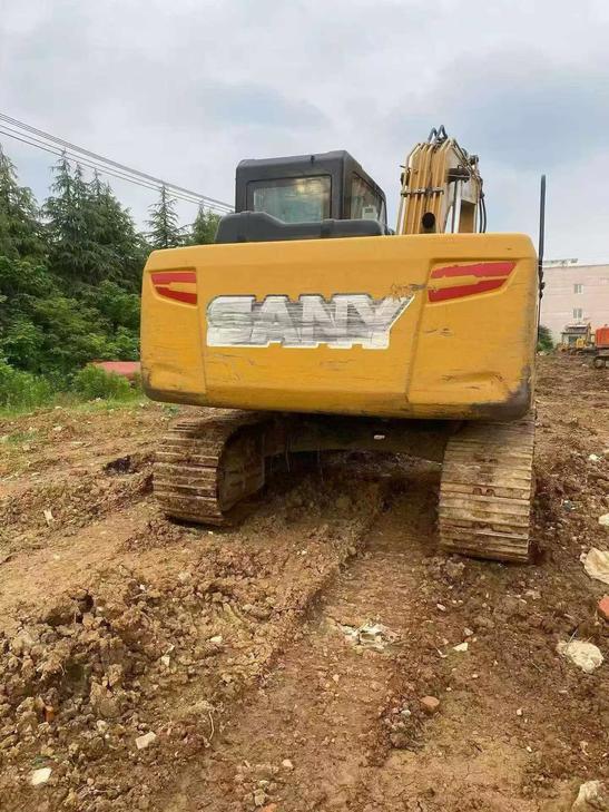 Buy Sany SY135 Used Excavator / 1
