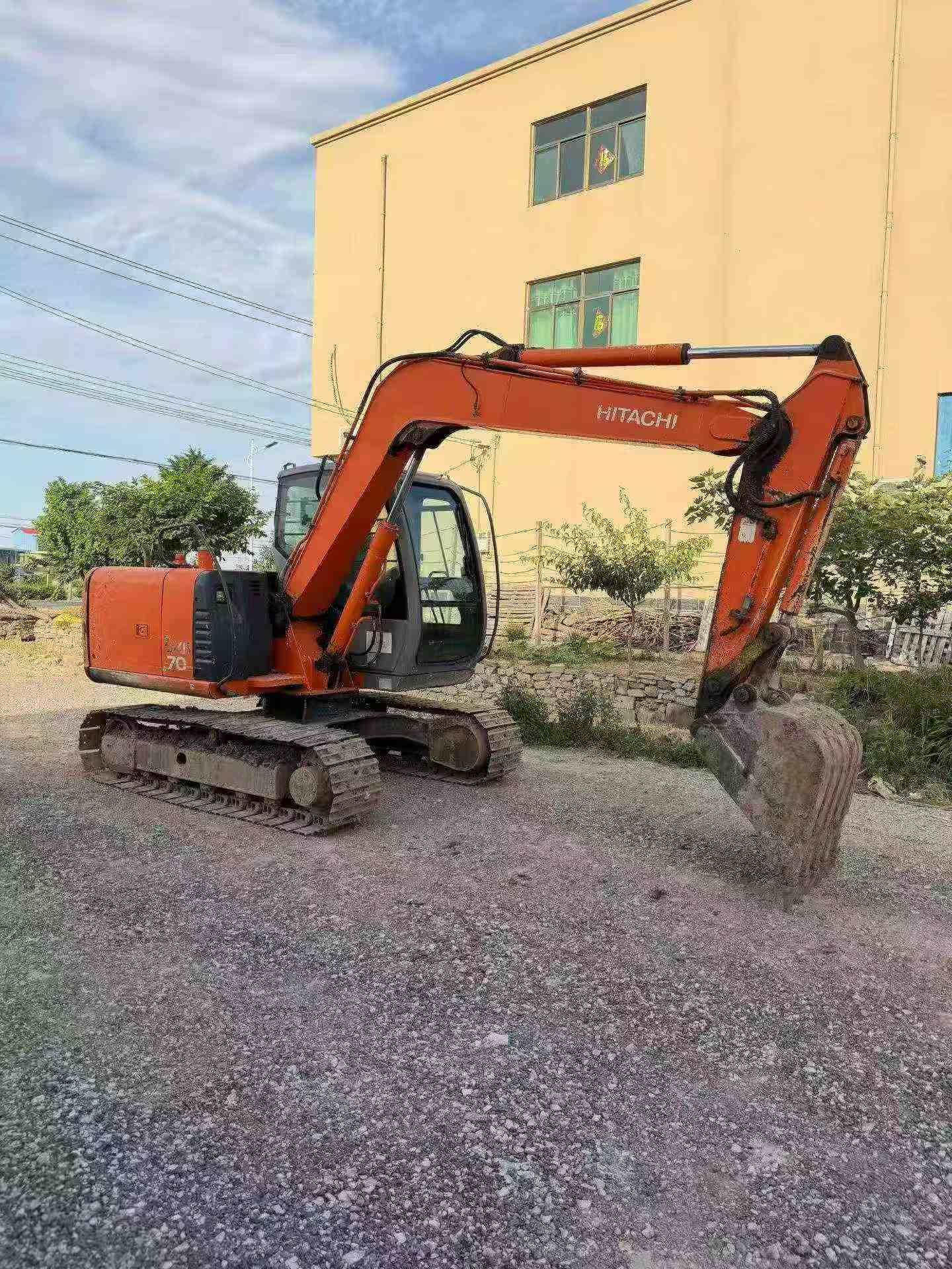 Buy Hitachi EX70 Used Excavator / 2 Buy Hitachi EX70 Used Excavator / 2