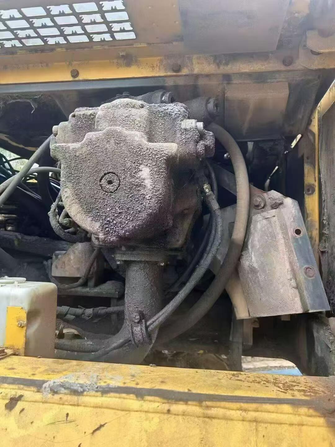 Buy Komatsu PC450-8 Used Excavator / 8 Buy Komatsu PC450-8 Used Excavator / 8