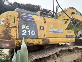 Buy Komatsu PC200-8 Used Excavator / 2 Buy Komatsu PC200-8 Used Excavator / 2