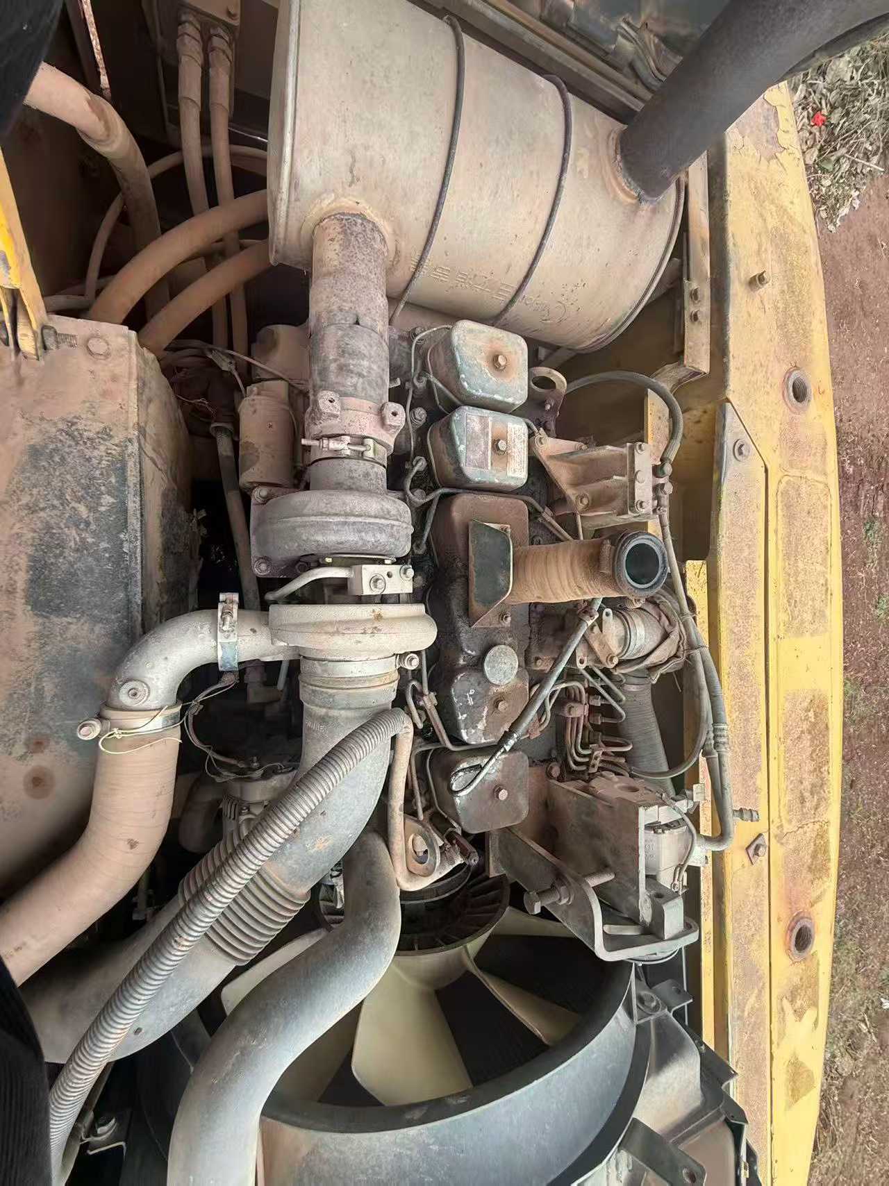 Buy Komatsu PC210-7 Used Excavator / 3